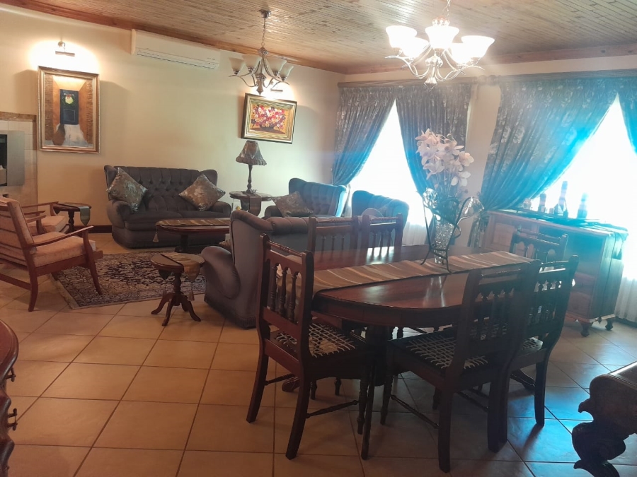 3 Bedroom Property for Sale in Protea Park North West